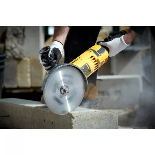 DEWALT gyémánt vágótárcsa DT3731-QZ 230x22,2x10,0mm (Általános építőipari anyagok és beton vágásához)