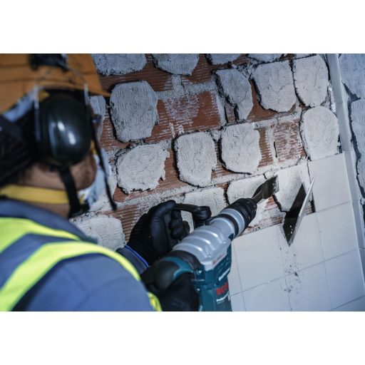 BOSCH SDS max lapos-csempevéső 300x50mm ÖNÉLEZŐ, Hajlított, 30%-kal jobb anyageltávolítási képesség