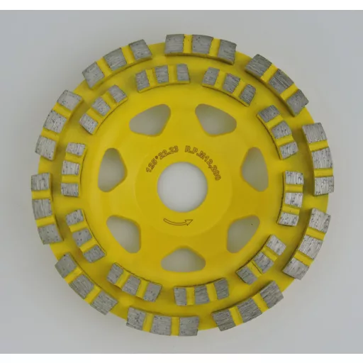 DIATECH gyémánt csiszolótányér CCW-ECO 125x22,2x5,5mm - SÁRGA Turbo szegmenses (Beton, márvány, gránit)