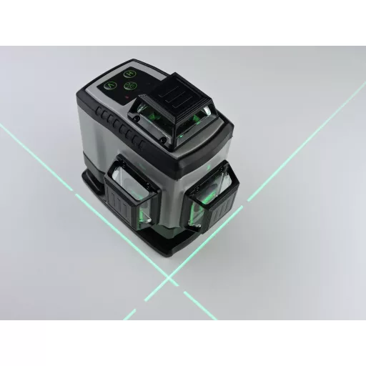 GREEN LINER lézeres-szintező önbeálló - 4D önbeálló keresztlézer (+koffer+konzol+távirányító)