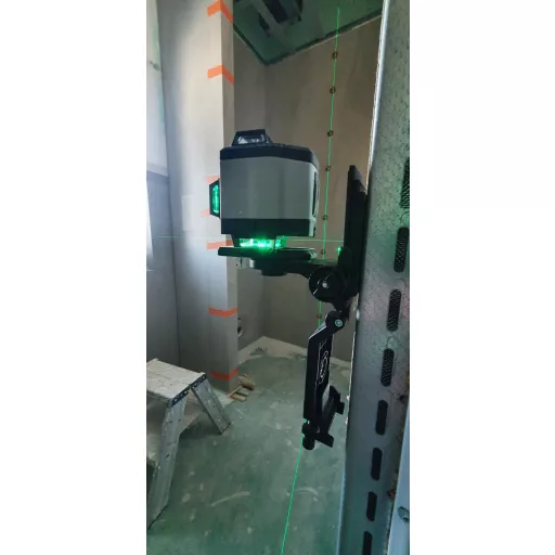 GREEN LINER lézeres-szintező önbeálló - 4D önbeálló keresztlézer (+koffer+konzol+távirányító)