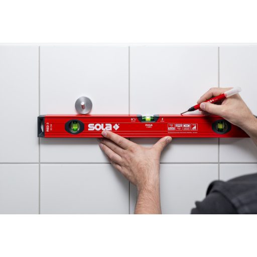 SOLA jelölő Filc DHM - 3,0mm hegy (alkoholos) FEKETE hosszú furatjelölő!