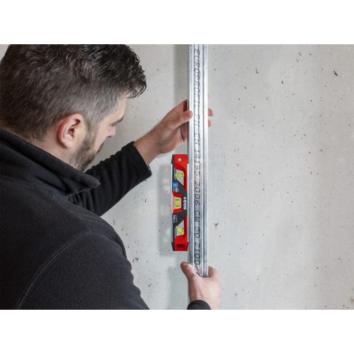 SOLA vízmérték   230mm Alu-Műanyag 3-libellás T-PRO TORPEDO (mágneses)