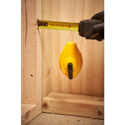 STANLEY csapózsinór 30fm műanyag ház (0-47-440) Ütésálló ABS ház, rozsdamentes beakasztó.