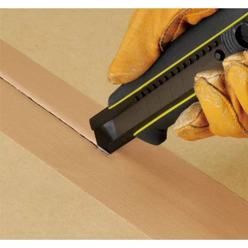 TAJIMA pvc vágókés Szakipari 18-mm - AUTOMATA ZÁRRAL DC-560B/Y1 Több funkciós (JAPÁN)