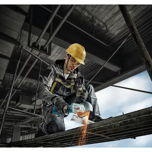 BOSCH akkumulátoros Sarokcsiszoló 125mm GWS-180-LI - 700W, Kiegyensúlyozott kialakítás és keskeny nyél (akku és töltő nélkül)