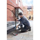 BOSCH akkumulátoros Fúró-Csavarozó GSR-185-LI - koffer (2x2,0Ah/18V + 23 részes tartozékkészlet kofferben)