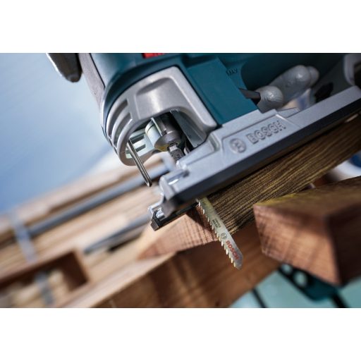 BOSCH szúrófűrészlap T101BRF - Szénacél, köszörült hátszőg és fogazás, Keményfa 3-30 mm, ( L100mm/TS2,5)