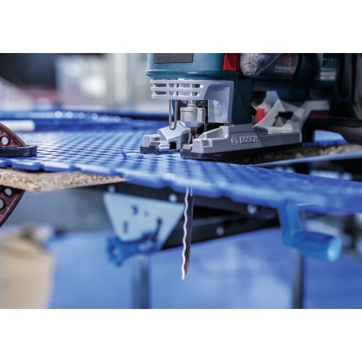 BOSCH szúrófűrészlap T313AW - HCS Bőr-gumilemez-polisztirol-karton ( L152mm/hullámos penge) PUHA ANYAGOK VÁGÁSÁHOZ!