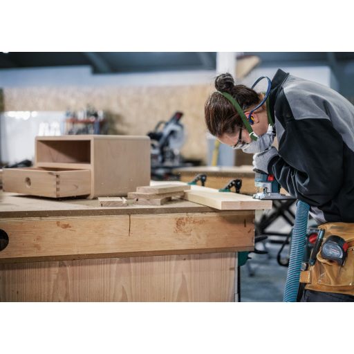 BOSCH szúrófűrészlap T144DP - Szénacél, tágított-köszörült fogazású, Keményfa 5-50 mm, ( L100mm/TS4-5,2)