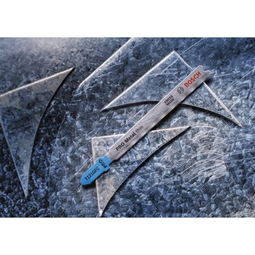 BOSCH szúrófűrészlap T121GFC - PRO-BIM, AlTiN bevonat, vékony fémekhez 0,5-1,5 mm (L92mm/TS0,8)