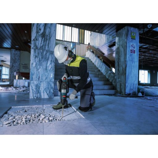 BOSCH SDS plus hegyesvéső 250mm Long-Life - Plus-5C, ÖNÉLEZŐ-csavart vég, véséshez, bontáshoz (beton, tégla)