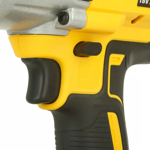 DEWALT akkumulátoros Ütve-csavarozó DCF899N-XJ - 18V XR Szénklefe nélküli! NAGYNYOMATÉKÚ 3 sebességes (akkumulátor és töltő nélkül!)
